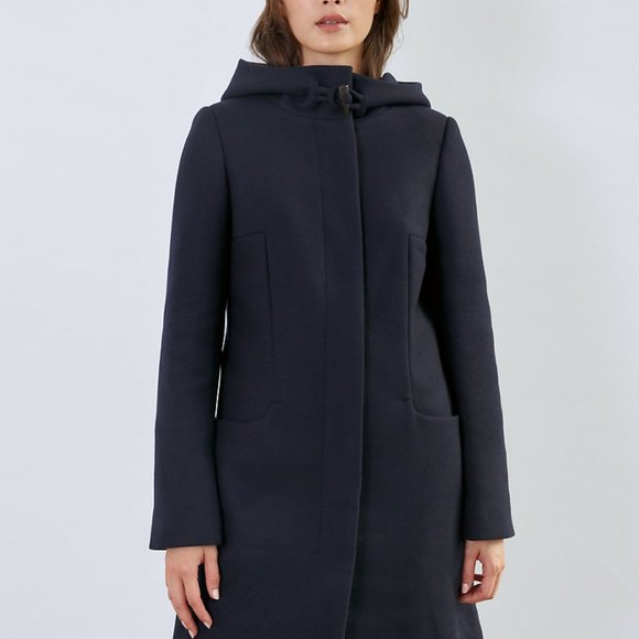 Babaton Pearce Wool Coat Slim-fit, hooded wool-cashmere coat in black - Picture 1 of 4